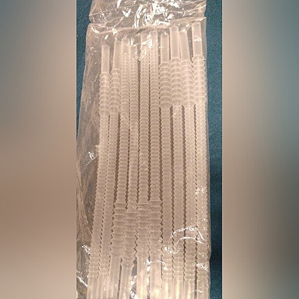 10 TUPPERWARE BRAND STRAWS